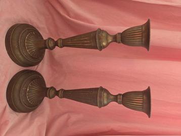 Zilveren kandelaars  beschikbaar voor biedingen