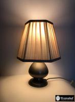 Brocante tafellamp tinnen lampvoet antiek / klassiek, Huis en Inrichting, Lampen | Tafellampen, Ophalen of Verzenden, Gebruikt