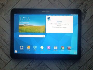 NOG PRIMA WERKENDE SAMSUNG GALAXY TAB 4 MET BESCHERMHOES  beschikbaar voor biedingen