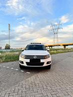 Volkswagen Tiguan 2017 Wit. Lees beschrijving., Auto's, Volkswagen, Automaat, Euro 5, Zwart, 4 cilinders