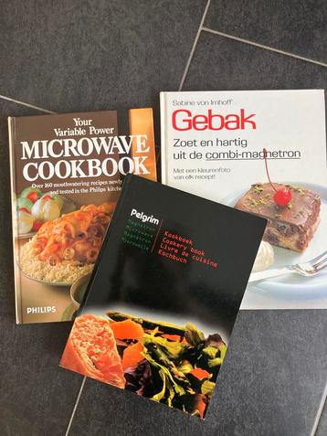 3x kookboek Magnetron beschikbaar voor biedingen