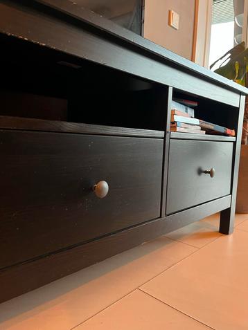 TV Meubel - 149x57x46.5cm - Gebruikt beschikbaar voor biedingen