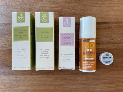 Naturgeist vitamin E peeling creme maske hyaluron-aloe vera, Sieraden, Tassen en Uiterlijk, Uiterlijk | Gezichtsverzorging, Nieuw
