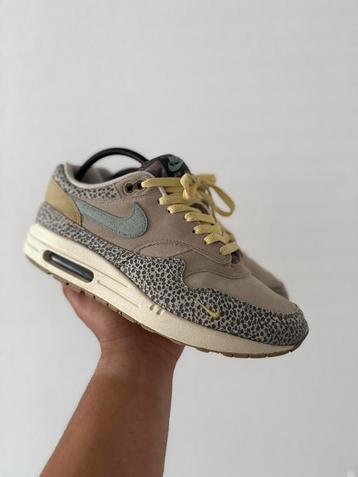 Nike Air Max 1 Cobblestone Maat 43 beschikbaar voor biedingen