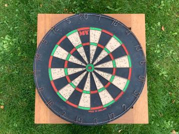 In goede staat, Dartbord - made in England beschikbaar voor biedingen