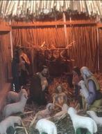 Kerststal ( hand gemaakt) met 23 beelden -, Antiek en Kunst, Ophalen