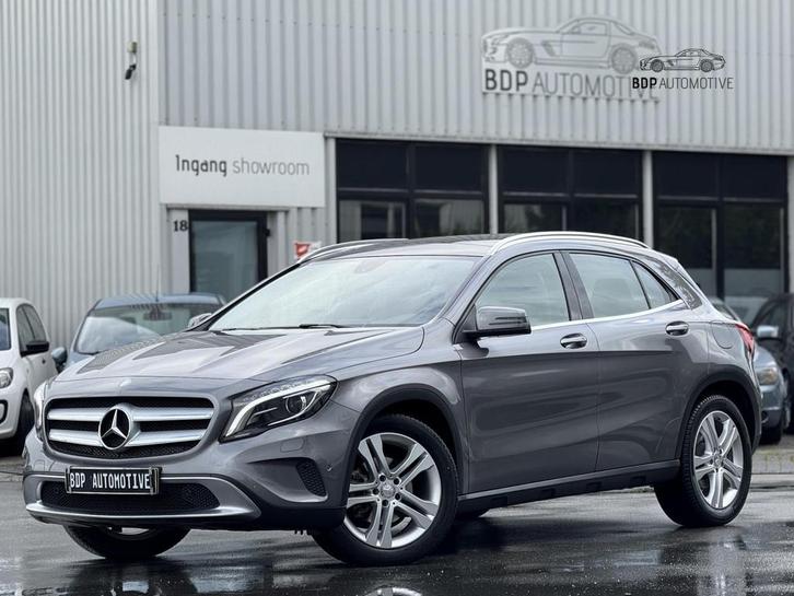 Mercedes-Benz GLA-klasse 200 Ambition AUTOMAAT/PANORAMADAK/L, Auto's, Mercedes-Benz, Bedrijf, Te koop, GLA, ABS, Airbags, Airconditioning