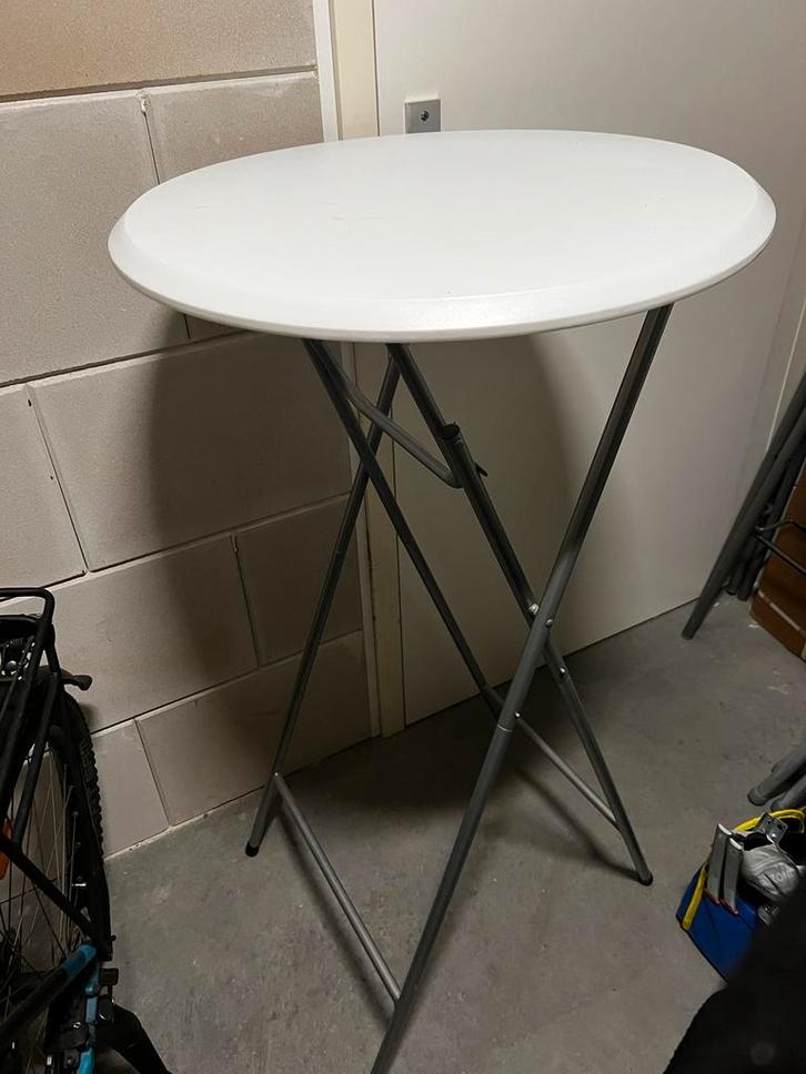 Statafel - Ideaal voor feestjes!, Huis en Inrichting, Tafels | Sidetables, Gebruikt, 50 tot 75 cm, 100 tot 150 cm, Rond, Kunststof