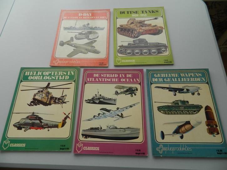 5x naslagwerken WO2 ( rijk geïllustreerd )  samen 15 euro, Boeken, Oorlog en Militair, Gelezen, Overige onderwerpen, Tweede Wereldoorlog