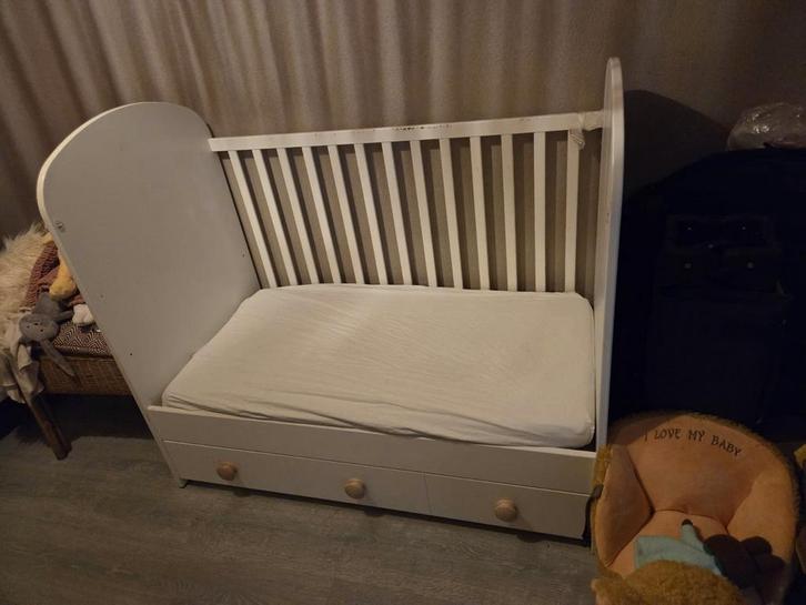 GONATT ledikant IKEA, Kinderen en Baby's, Babywiegjes en Ledikanten, Zo goed als nieuw, Ledikant, Ophalen