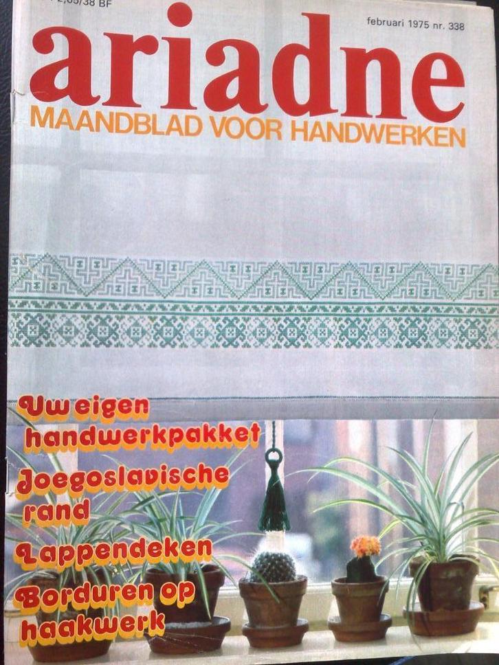 9 x Ariadne uit jaargang 1975, Hobby en Vrije tijd, Breien en Haken, Gebruikt, Breien of Haken, Patroon of Boek, Verzenden