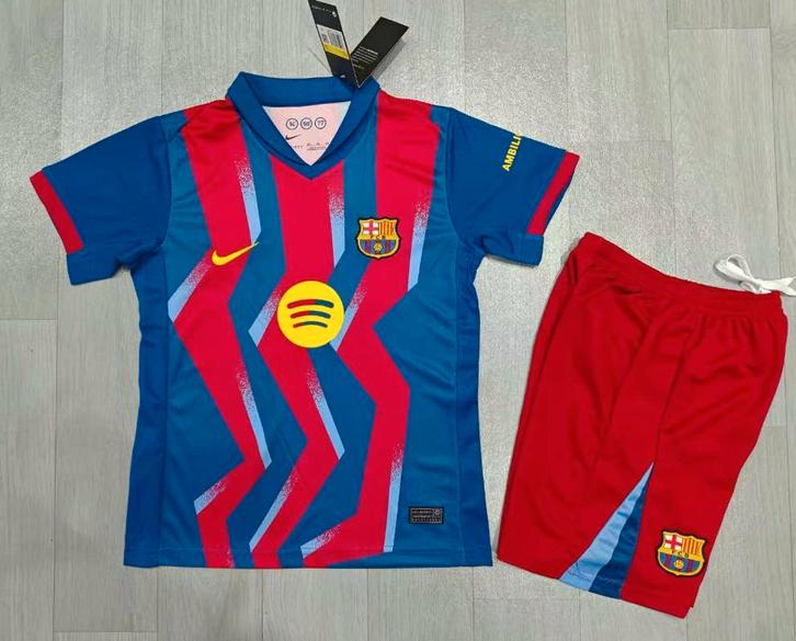 FC BARCELONA FANTASY TENUE, Sport en Fitness, Voetbal, Nieuw, Set, Maat XS of kleiner, Ophalen of Verzenden