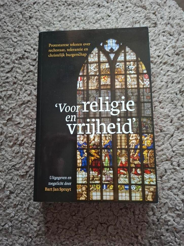 Voor religie en vrijheid, Boeken, Politiek en Maatschappij, Zo goed als nieuw, Nederland, Ophalen of Verzenden