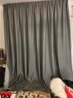 mooie grijze met glans gordijnen, Huis en Inrichting, Stoffering | Gordijnen en Lamellen, Ophalen, Zo goed als nieuw