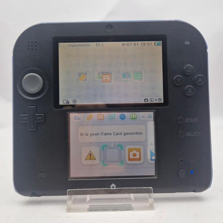 Nintendo 2DS + Lader || Nu voor €109,99, Spelcomputers en Games, Games | Nintendo GameCube, Zo goed als nieuw, Sport, 1 speler