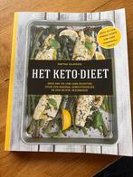 Het Keto-Dieet - Martina Slajerova, Boeken, Voorgerechten en Soepen, Ophalen of Verzenden, Zo goed als nieuw, Gezond koken