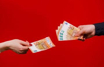 IN-EN VERKOOP ZIE OMSCHRIJVING beschikbaar voor biedingen