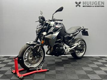 BMW F 900 R (bj 2020) beschikbaar voor biedingen