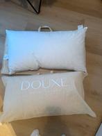 Douxe luxury hoofdkussen 2 stuks 50x90, Huis en Inrichting, Ophalen of Verzenden, Zo goed als nieuw, Wit, Rechthoekig