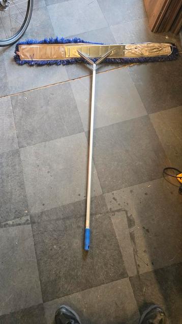 Stofferbezem Groot - Ideaal voor grote oppervlakken! beschikbaar voor biedingen