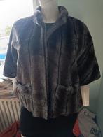 Poncho fake fur/ imitatie bont, Ophalen of Verzenden, Nieuw, Maat 38/40 (M), Beige