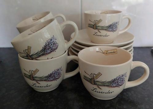 Jet ter Steege kop en schotels, lavendel (6x), Huis en Inrichting, Keuken | Servies, Zo goed als nieuw, Kop(pen) en/of Schotel(s)