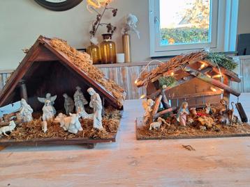 2 Kerst stalletjes kerststal Maria en Jezus en verlichting  beschikbaar voor biedingen
