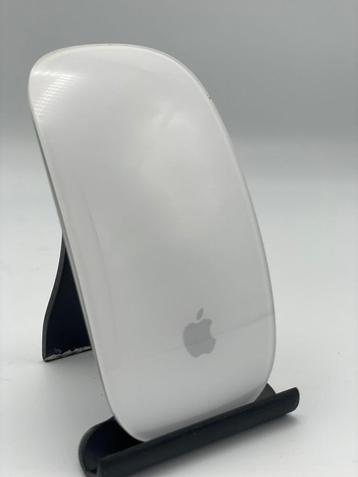 Apple Magic Mouse 2 (A1657) beschikbaar voor biedingen