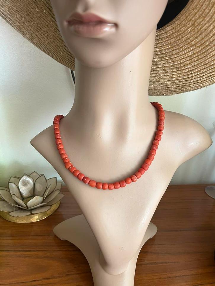 Antiek zeldzaam bloedkoraal collier / ketting, Sieraden, Tassen en Uiterlijk, Antieke sieraden, Ketting, Overige materialen, Ophalen of Verzenden