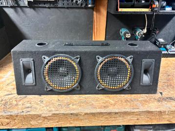 Subwoofer beschikbaar voor biedingen