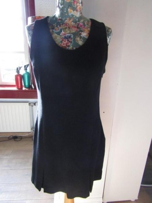 D116 Another Woman mt 38 jurk tuniek zwart wol mouwloos, Kleding | Dames, Jurken, Zo goed als nieuw, Maat 38/40 (M), Zwart, Boven de knie