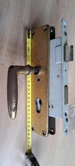 Oud Lips Deurbeslag, buiten.  (geel koper), Doe-het-zelf en Verbouw, Hang- en Sluitwerk, Ophalen of Verzenden, Gebruikt, Koper of Messing