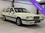 Volvo 850 2.5-10v Automaat (Origineel NL / NAP / Trekhaak), Auto's, Volvo, 1408 kg, Gebruikt, Leder en Stof, Wit