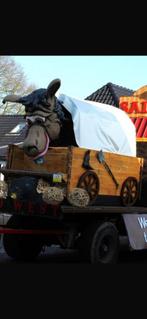 Huifkar met lampjes ezel/paard kop voor carnavalswagen, Antiek en Kunst, Ophalen