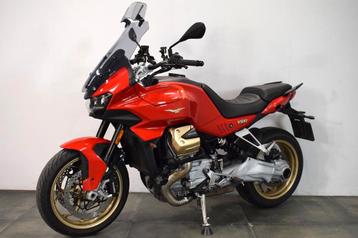 MOTO GUZZI V 100 MANDELLO (bj 2023) beschikbaar voor biedingen