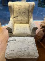 2 Stijlvolle Stoelen met Bijpassende Poef, Huis en Inrichting, Fauteuils, Ophalen, Gebruikt, Minder dan 75 cm, 75 tot 100 cm