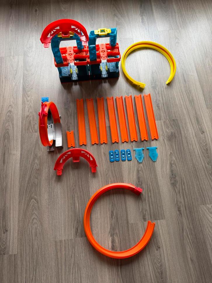 Hot Wheels Track Builder Racebaan, Kinderen en Baby's, Speelgoed | Racebanen, Zo goed als nieuw, Racebaan, Handmatig, Hot Wheels