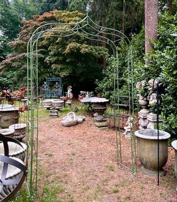 * dubbele Rozenboog Tuinboog ijzeren Boog Roosboog puntje beschikbaar voor biedingen