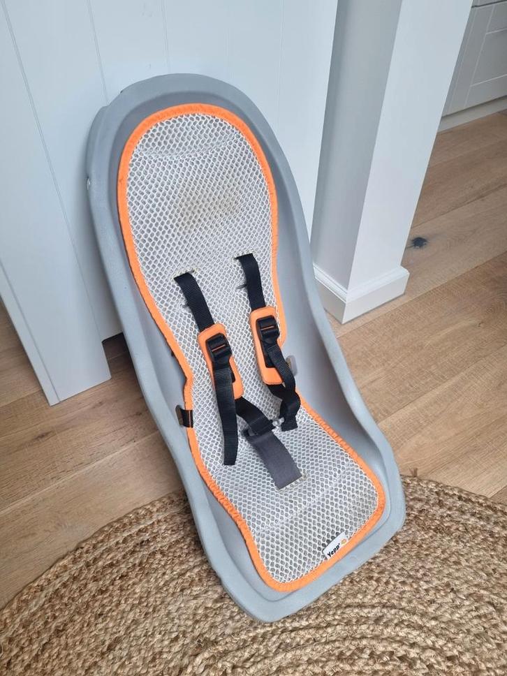 Hammock Yepp fietskar
Zitje / Babyschaal voor bakfiets., Fietsen en Brommers, Fietsaccessoires | Fietsstoeltjes, Gebruikt, Voorzitje
