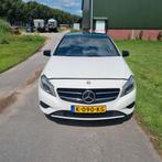 Mercedes-Benz A-Klasse A180 1.6 Blue Efficiency 2014 Wit, Auto's, Voorwielaandrijving, 65 €/maand, 4 cilinders, 1595 cc
