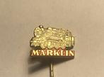 Metalen MARKLIN MODELTREINEN Speldje (Zwart/Rood/Metaalkl.)., Verzamelen, Speldjes, Pins en Buttons, Verzenden, Zo goed als nieuw