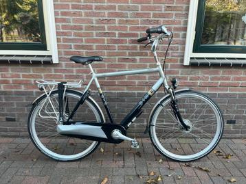 Prachtige RIH Delta! 60 cm frame. In zeer nette staat beschikbaar voor biedingen