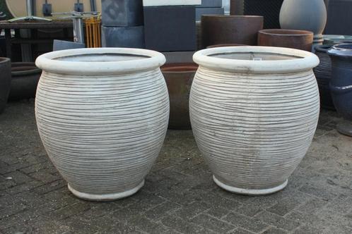 Mooie grote ronde bloempotten buikpot clayfibre wit 2 maten, Tuin en Terras, Bloempotten, Nieuw, Balkon, Tuin, 40 tot 70 cm, 40 cm of meer