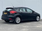 Ford Focus 1.0 Titanium / Navigatie full map / Cruise- en Cl, 65 €/maand, Gebruikt, Euro 6, Zwart