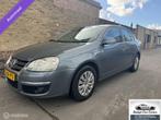 Volkswagen Jetta 1.6 Comfortline Automaat, 4 cilinders, 690 kg, Sedan, Euro 4