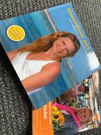 2 Sonja Bakker Receptenboeken, Gelezen, Hoofdgerechten, Ophalen of Verzenden, Gezond koken