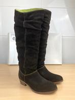 NIEUW Every 1 suède bruine laarzen zonder rits maat 37, Kleding | Dames, Schoenen, Hoge laarzen, Every 1, Bruin, Nieuw