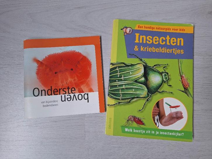 Set van 2 boekjes over insecten en bodemdieren, Boeken, Kinderboeken | Jeugd | onder 10 jaar, Gelezen, Non-fictie, Ophalen of Verzenden