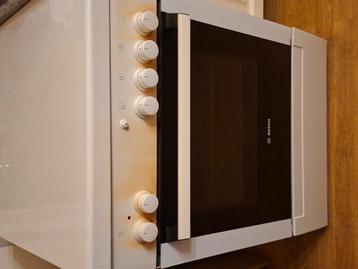 Gratis gasfornuis voor oud ijzer op te halen  beschikbaar voor biedingen