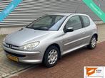 Peugeot 206 1.4 Quiksilver NAP/AIRCO/NWE APK, Auto's, Voorwielaandrijving, 4 cilinders, Elektrische ramen, Origineel Nederlands